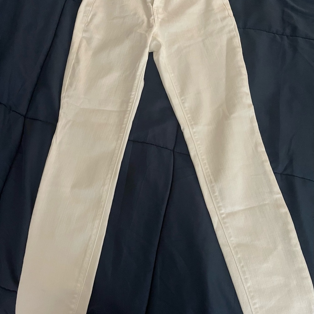 Vince Camuto White Straight-Leg Jeans - Picture 2 of 4